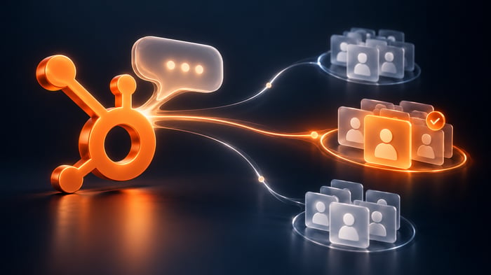 Ilustración de HubSpot Breeze que transforma una instrucción en una audiencia segmentada y revisada.