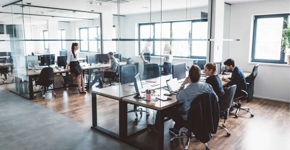 Por qué el microlearning es la estrategia del futuro para la capacitación corporativa