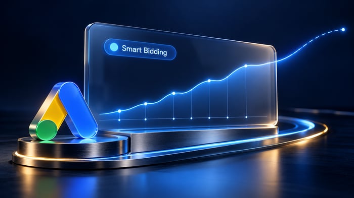 Ilustración de Google Ads y un panel de Smart Bidding con una curva de rendimiento.